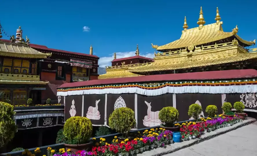 Jokhang Temple, Tibet image