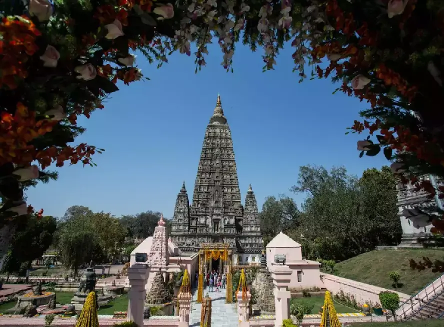 mahabodhi-temple image